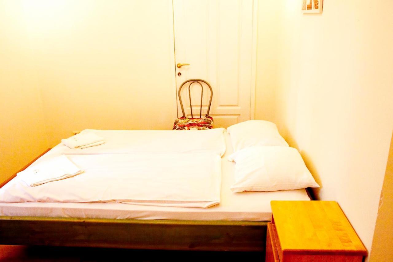 Sun Shine Apartments Jūrkalne エクステリア 写真