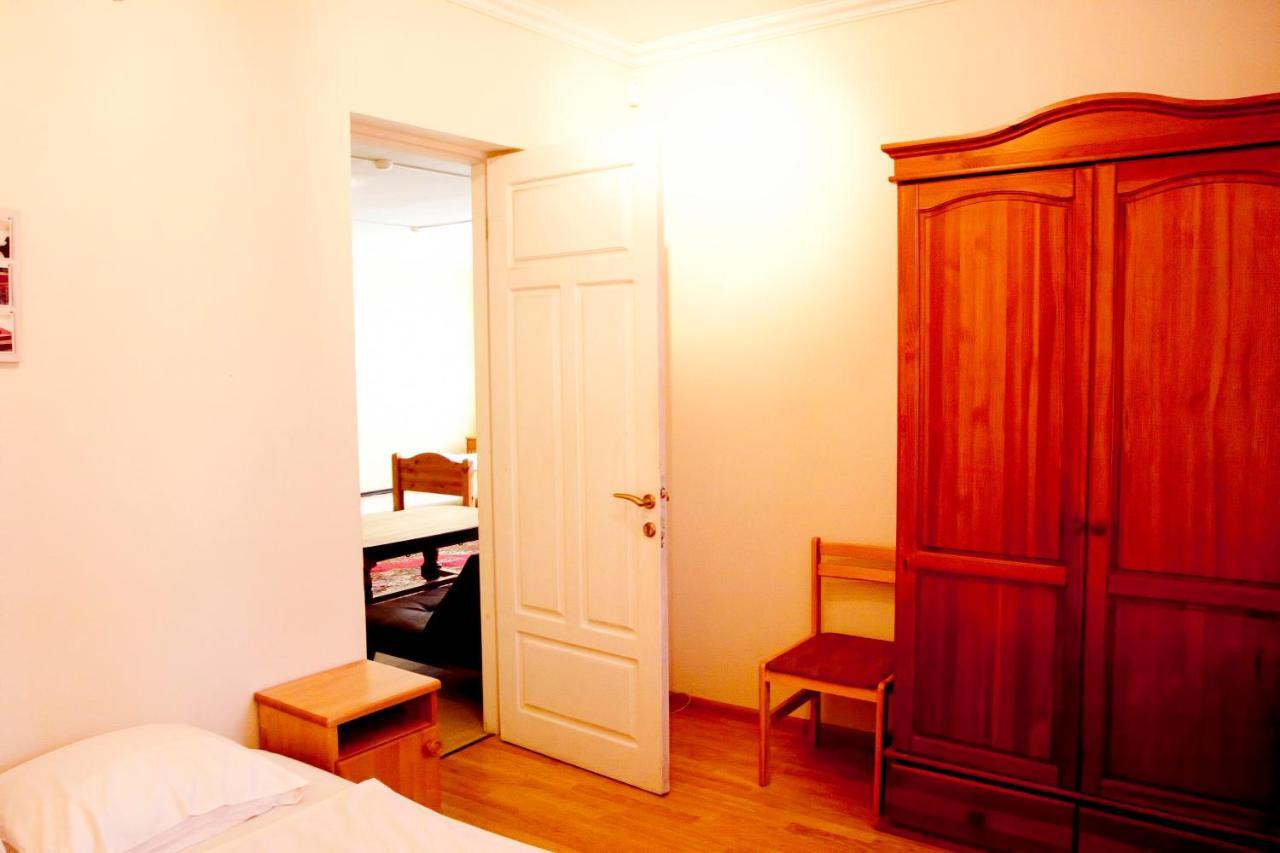 Sun Shine Apartments Jūrkalne エクステリア 写真
