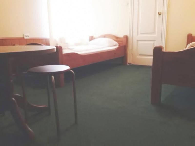 Sun Shine Apartments Jūrkalne エクステリア 写真